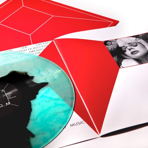 Onuka — ROOM (Turquoise and Black)